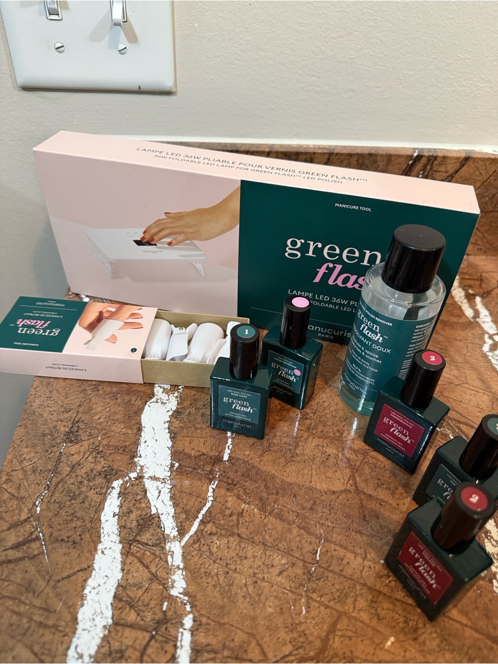 Manicurist nail kit - Picture 4 of 5